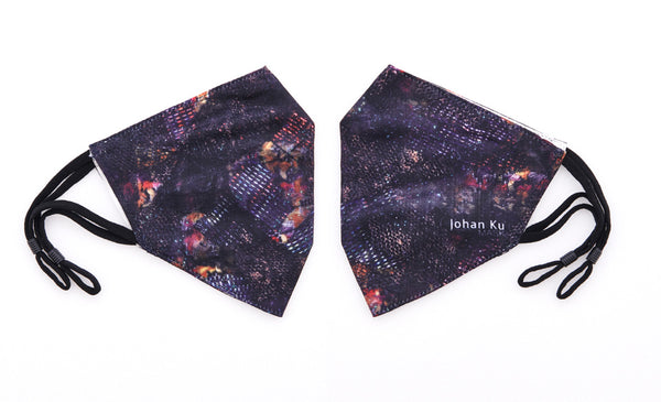 Johan Ku品牌10周年紀念商品，全套共21件不同圖案，本件圖案選自2015年發表的第9個系列《Michele》