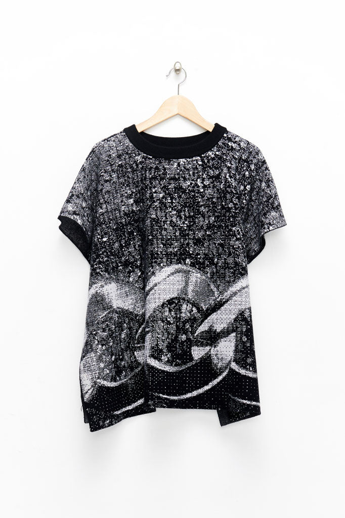 Slade Collection- Chain Graphic Knitted Jacquard Sculpture Cloak - Johan Ku Shop